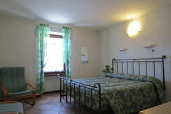 CAMERA MATRIMONIALE CAMERA MATRIMONIALE