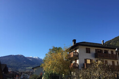 96405233-0207-49F5-A3EC-D11B211044EB