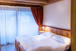 Hotel Garnì Casa Moresc Spiazzo camera tripla