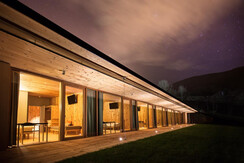 casariga-trentino-vacanza-B&B-finestre-notte casariga-trentino-vacanza-B&B-finestre-notte