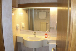 Camera singola bagno