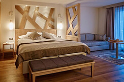 junior-suite-panorama-1 junior-suite-panorama-1