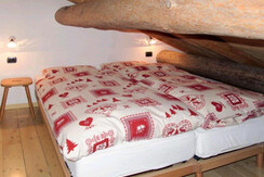 camera soppalco open scpace 2 beds Chalet 'Baita T camera soppalco open scpace 2 beds Chalet 'Baita T