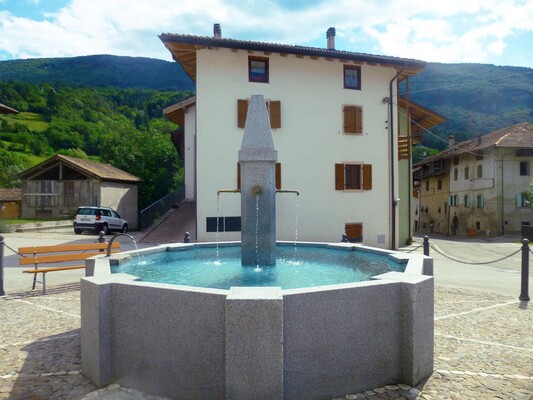 Cimellaro_Carmela_-_fontana