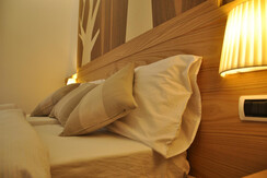 Corona Suite Corona Suite