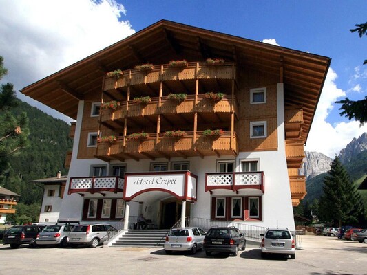 Hotel Crepei - Pera - Val di Fassa