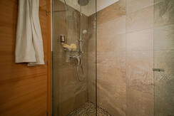 Quelle Junio Suite Cima Pizzo - Bathroom