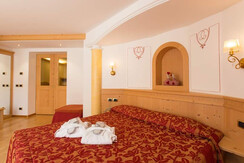 cristina suite deluxe-3