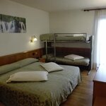  Foto von Vierbettzimmer, Dusche, WC, Balkon