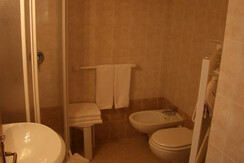 Bagno stanza Dolomiti Hotel Olimpia