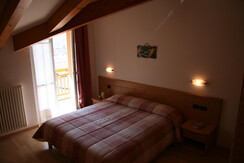 Stanza superior doppia con balcone