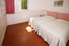 Du Lac et Du Parc Grand Resort - Four Room Bungalo