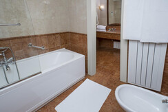 Du Lac et Du Parc Grand Resort -Suite Parc 03