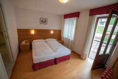 04102019-123_DSC1701