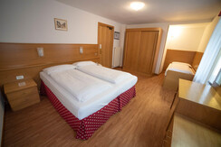 04102019-114_DSC1614