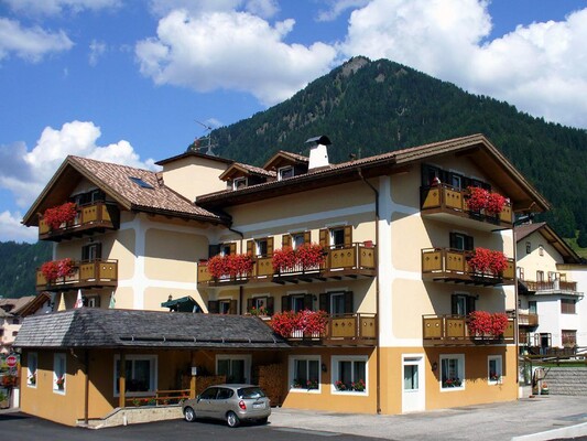 Hotel El Geiger - Pozza - Val di Fassa