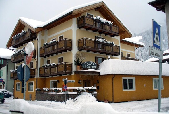 Hotel El Geiger - Pozza - Val di Fassa - Estate