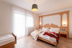 Hotel Europa Pera di Fassa camera tripla