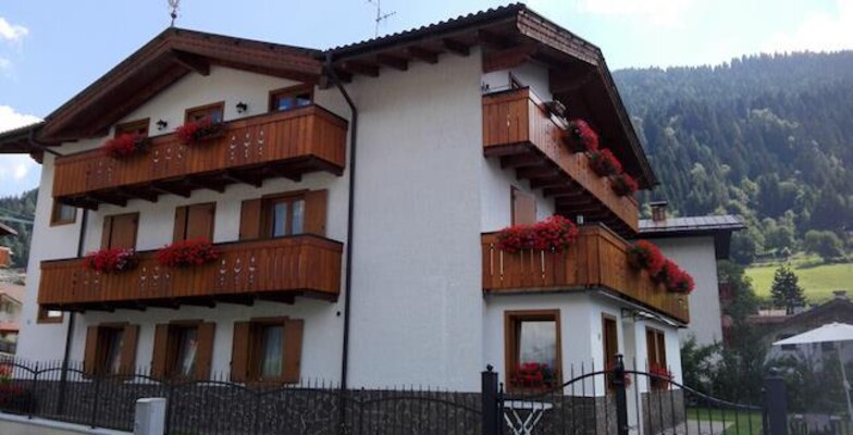 appartamenti pinzolo_franchini lucia_esterno inver