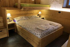 EAE68654-D815-46A7-9C39-DBFFA3838860