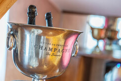 Suite 125A3519 Suite 125A3519