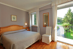 PGTN152774_VdeiLaghi_HLilla PGTN152774_VdeiLaghi_HLilla