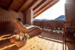 js_loggia4_garnililly js_loggia4_garnililly