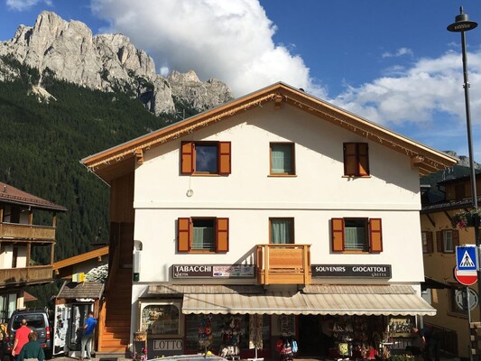 Ghetta Pamela "Ciasa Sas da le Doudesc" - Vigo di Fassa - Val di Fassa