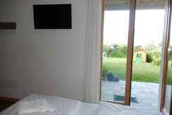 VIERFACHZIMMER (2 Zimmer mit Verbindungstür) VIERFACHZIMMER (2 Zimmer mit Verbindungstür)