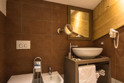 romantic dependance bagno