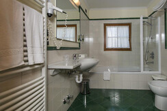 Bagno Camera Villa Mitzi2 Bagno Camera Villa Mitzi2