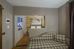 Camera 031 Camera 031