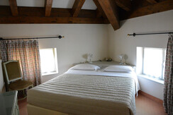 DSC_0005 (Large) DSC_0005 (Large)