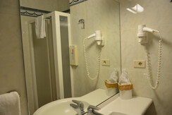 DSC_0062 (Large) DSC_0062 (Large)