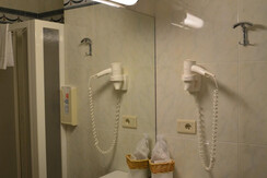 DSC_0060 (Large) DSC_0060 (Large)