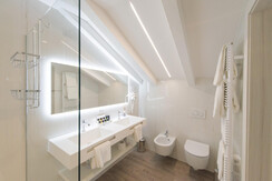 SOX_2235_1 (Large) SOX_2235_1 (Large)