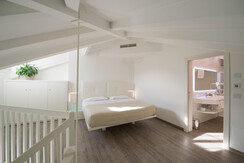 SOX_2270 (Large) SOX_2270 (Large)