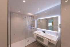 SOX_2294 (Large) SOX_2294 (Large)