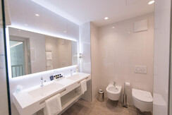 SOX_2296 (Large) SOX_2296 (Large)