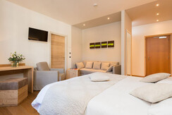 Hotel-Molveno Stanza Charme1 Hotel-Molveno Stanza Charme1