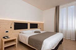 Hotel-Molveno stanza Charme2 Hotel-Molveno stanza Charme2