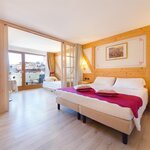Foto di Junior Suite Rosa Alpina Deluxe Quadrupla