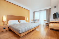 Camera superior-min Camera superior-min