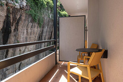 Hi Hotel - single room standard with balcony (5)