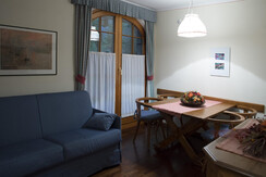 5-6 posti divano letto matrimoniale piano terra