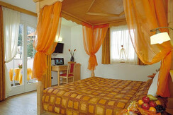 Comfort Room  Comfort Room