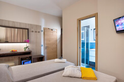 IMG_5891_2_3_4_5pmx IMG_5891_2_3_4_5pmx