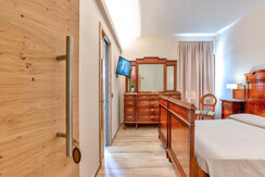 IMG_5981_2_3_4_5pmx IMG_5981_2_3_4_5pmx