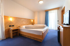 Camera Matrimoniale o Doppiaia Camera Matrimoniale o Doppiaia