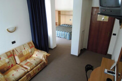 Family Room 02 Family Room 02